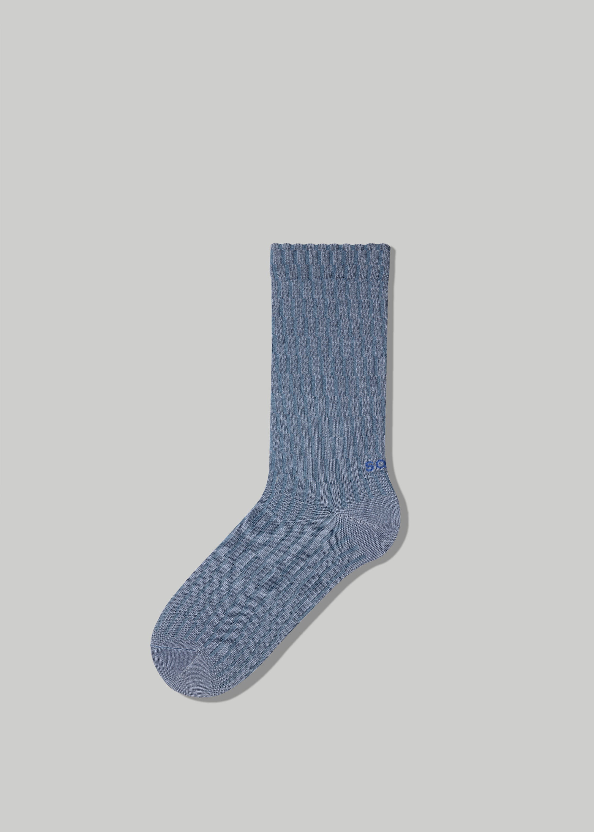 Shifting Grid Rib Silk Blend Socks in Storm (Blueish Grey)